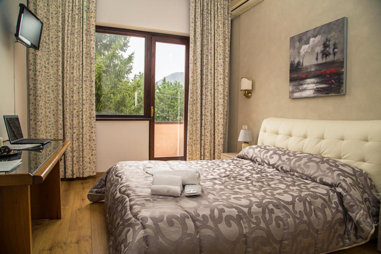 Venafro Palace Hotel エクステリア 写真